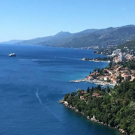 Apartment Volosko Opatija