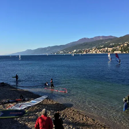 Volosko Apartament *